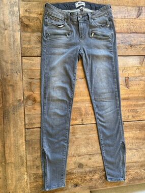 Paige Denim Fit Jeans in Washed Blue